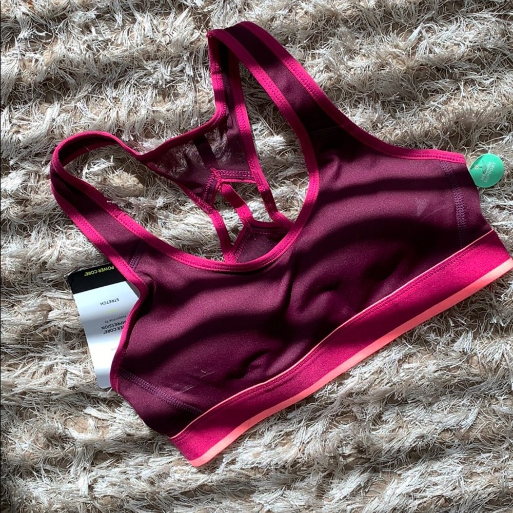 Sports bra